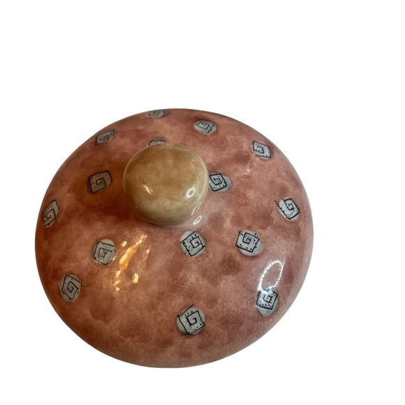 Coffee Shop by Sango Sue Zipkin 8” tall with lid - Picture 3 of 4